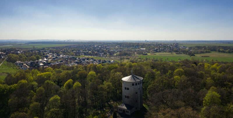 Vom Lindenberg auf Thiede blickend.