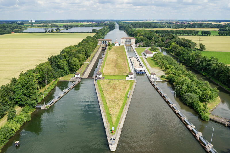 Die Schleuse bei Üfingen.