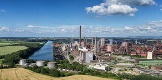 Blick auf das Produktionsgelände der Salzgitter AG.