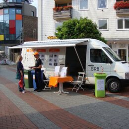 Abfallbus in Lebenstedt