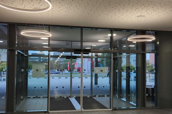 Bild der Innenansicht des neuen Eingangs