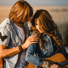 Amy & Ryan von Birds of a Feather