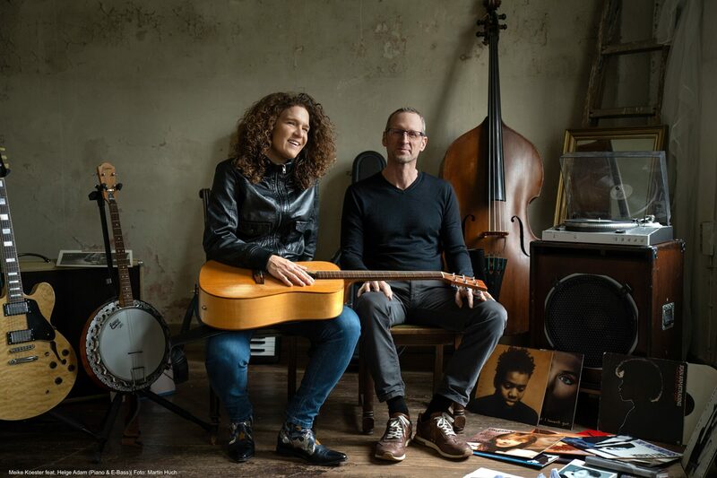 Sängerin Meike Koester und Helge Adam (Piano & E-Bass)