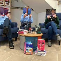 In der beliebten Reihe „Literarisches und Kulinarisches“ werden viele Neuerscheinungen vorgestellt.