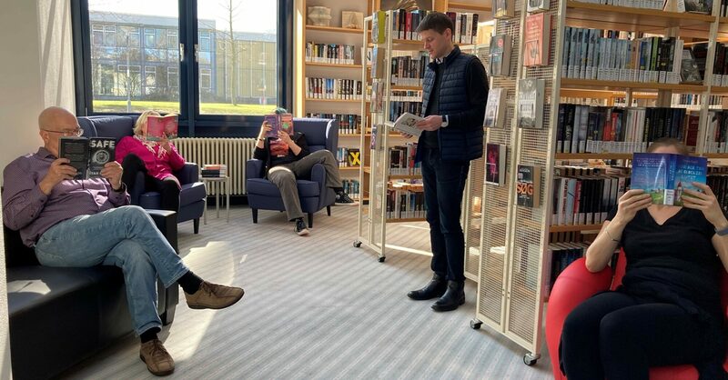 So könnte es am 4. April zur Nacht der Bibliotheken aussehen: In Ruhe in einer der Leseecken lesen – dazu lädt die Stadtbibliothek der Stadt Salzgitter ein