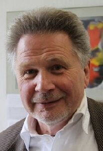 Kurt Bayertz